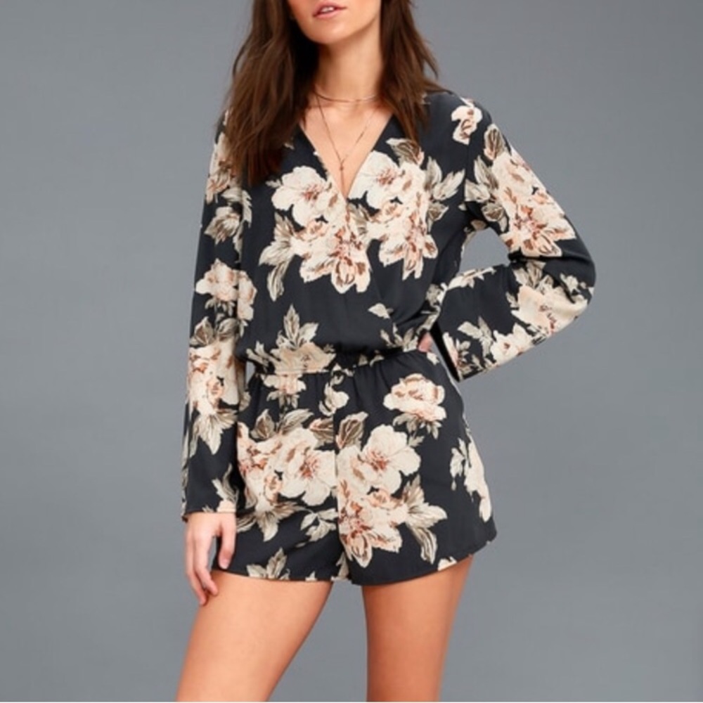 Lulus Prairie Daydream Floral Print Long Sleeve Romper - Size Medium